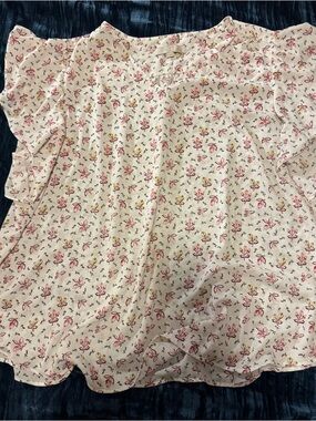 LOFT Cream Floral Ruffle-Sleeve Blouse